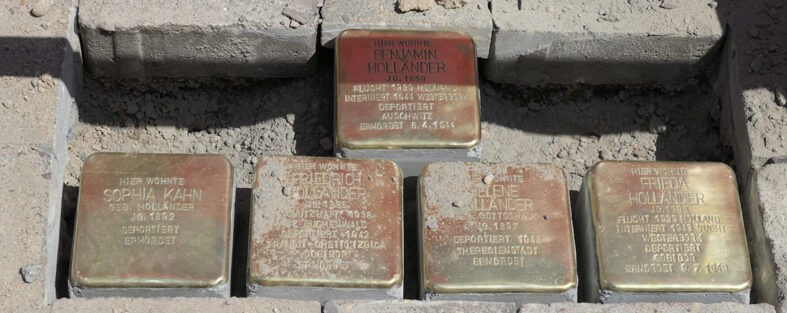 Stolpersteine für Familie Holländer in der Münsterbachstraße 3